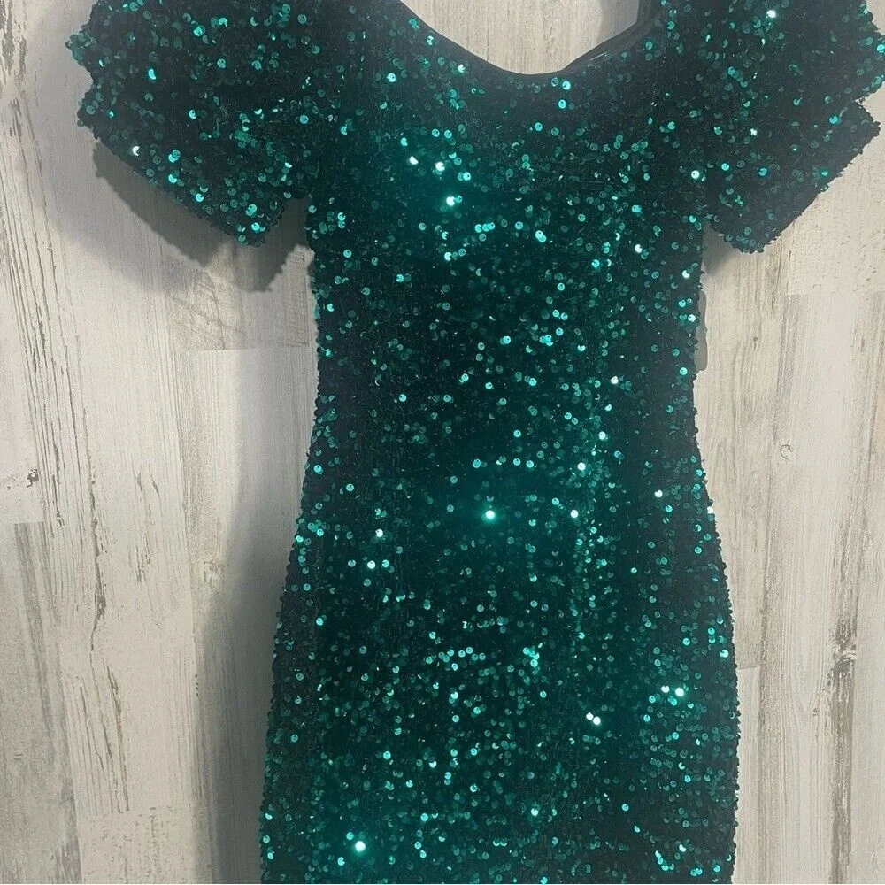 Altard State Candice Sequin Puff Sleeve Dress Green Hunter Black sz‎ M NWT Party